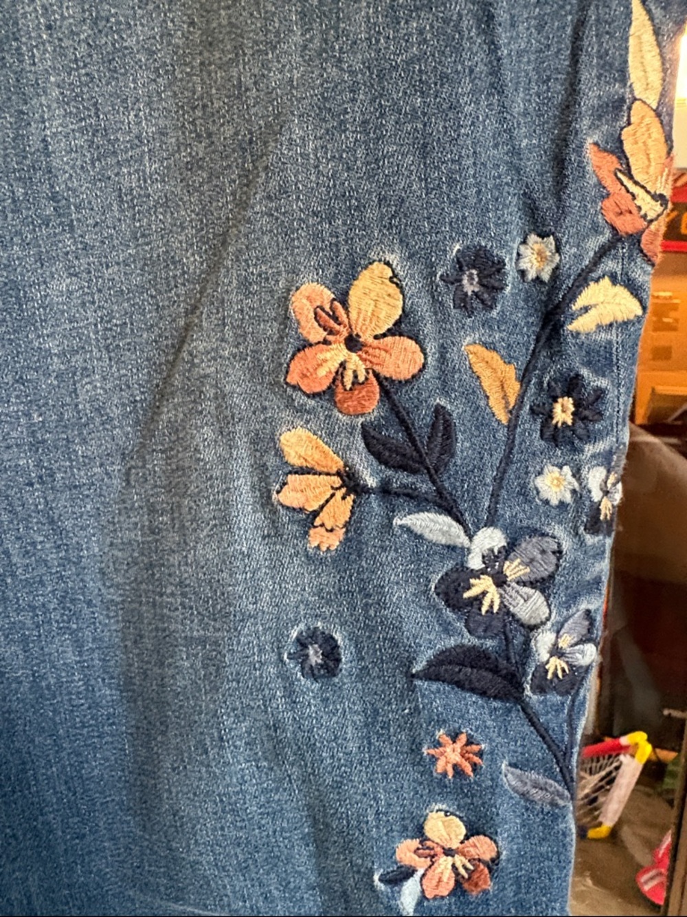 Chico's Dark Blue Ankle Jeans with Floral Embroidery - Picture 7 of 9